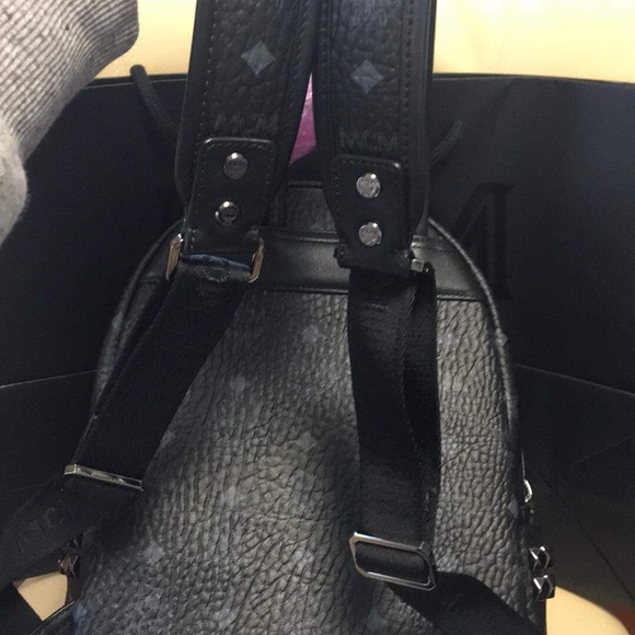 Authentic MCM backpack - Picture 3 of 8
